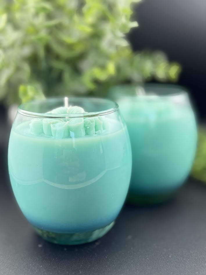 Aqua Scented Candle