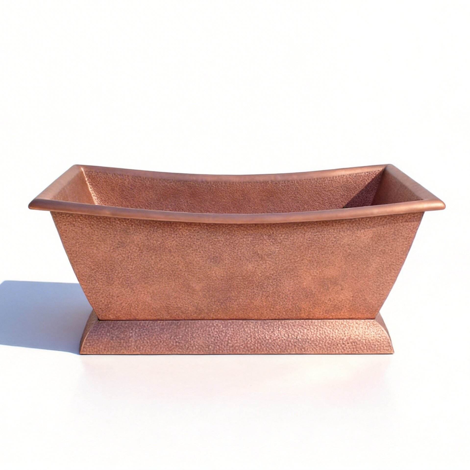 Antique Copper Freestanding Bathtub – Handcrafted Rustic Soaking Tub for Elegant Bathroom Interiors