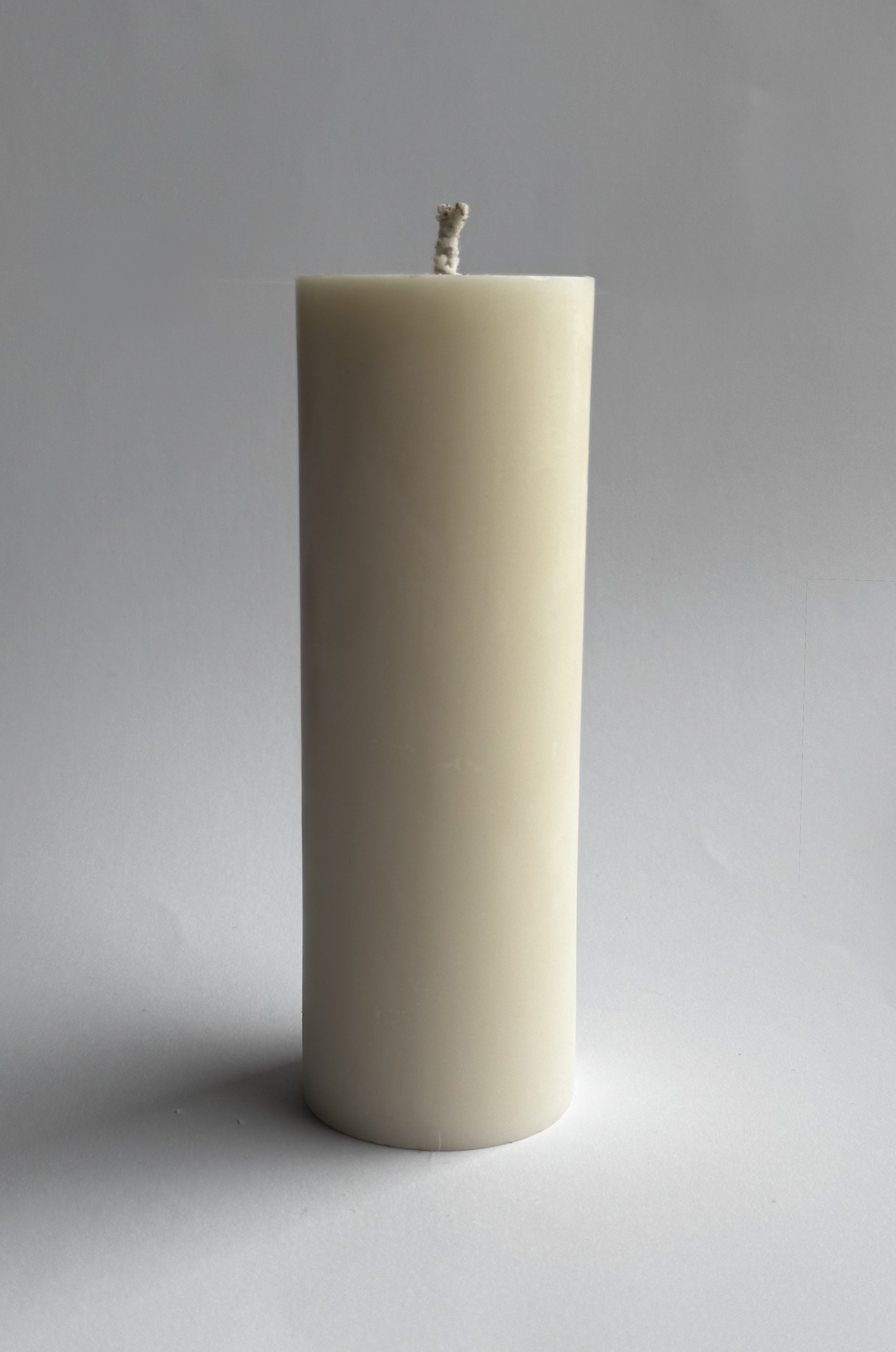 Žvakės pailgos be raštų