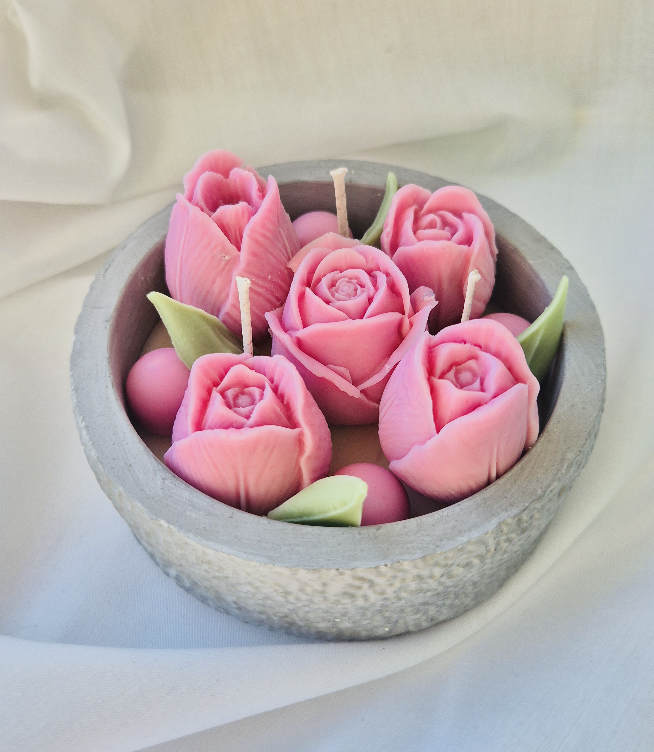 Žvakė Gipso Indelyje - Tulpių puokštė 