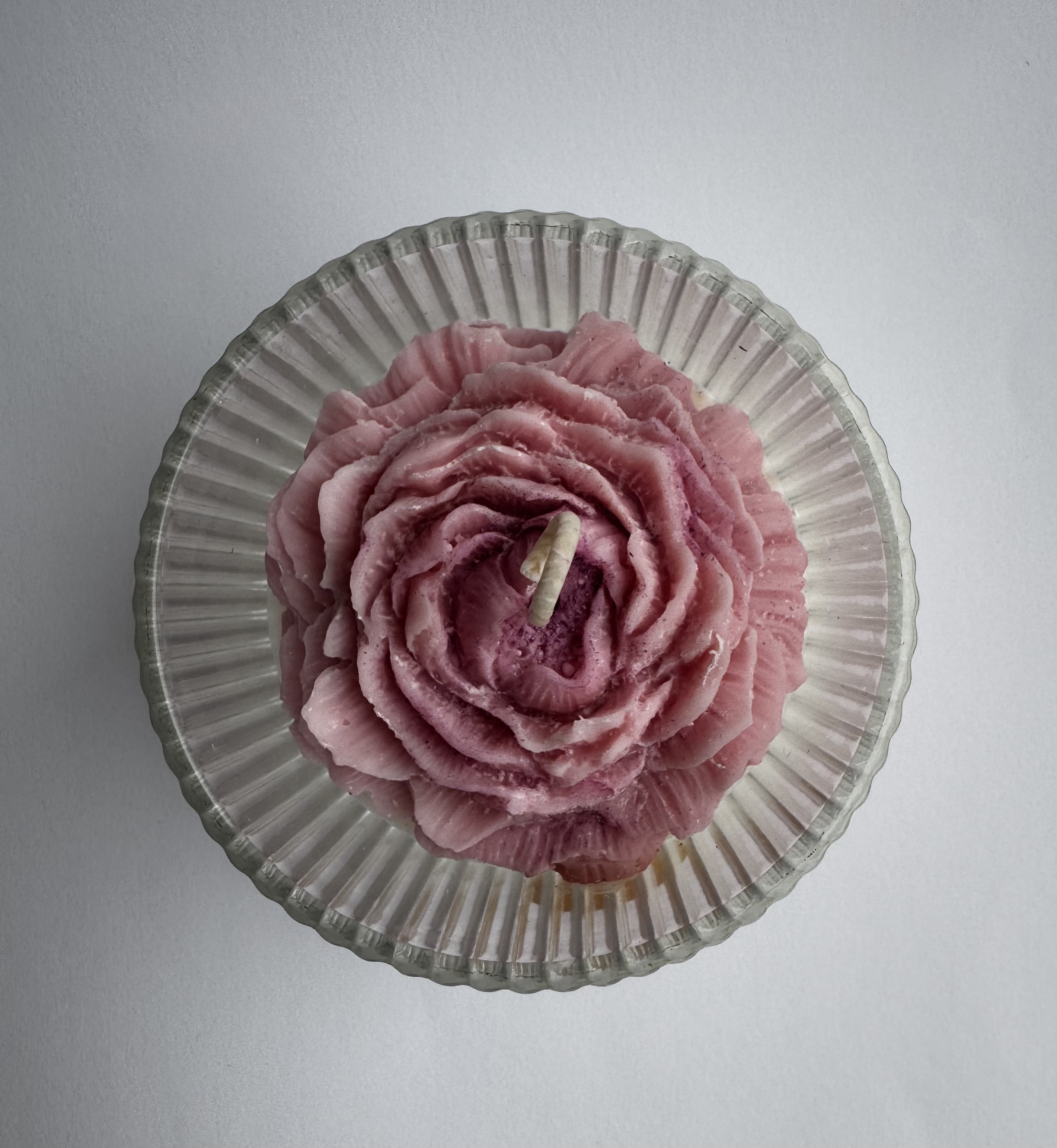 Žvakės stiklinėje