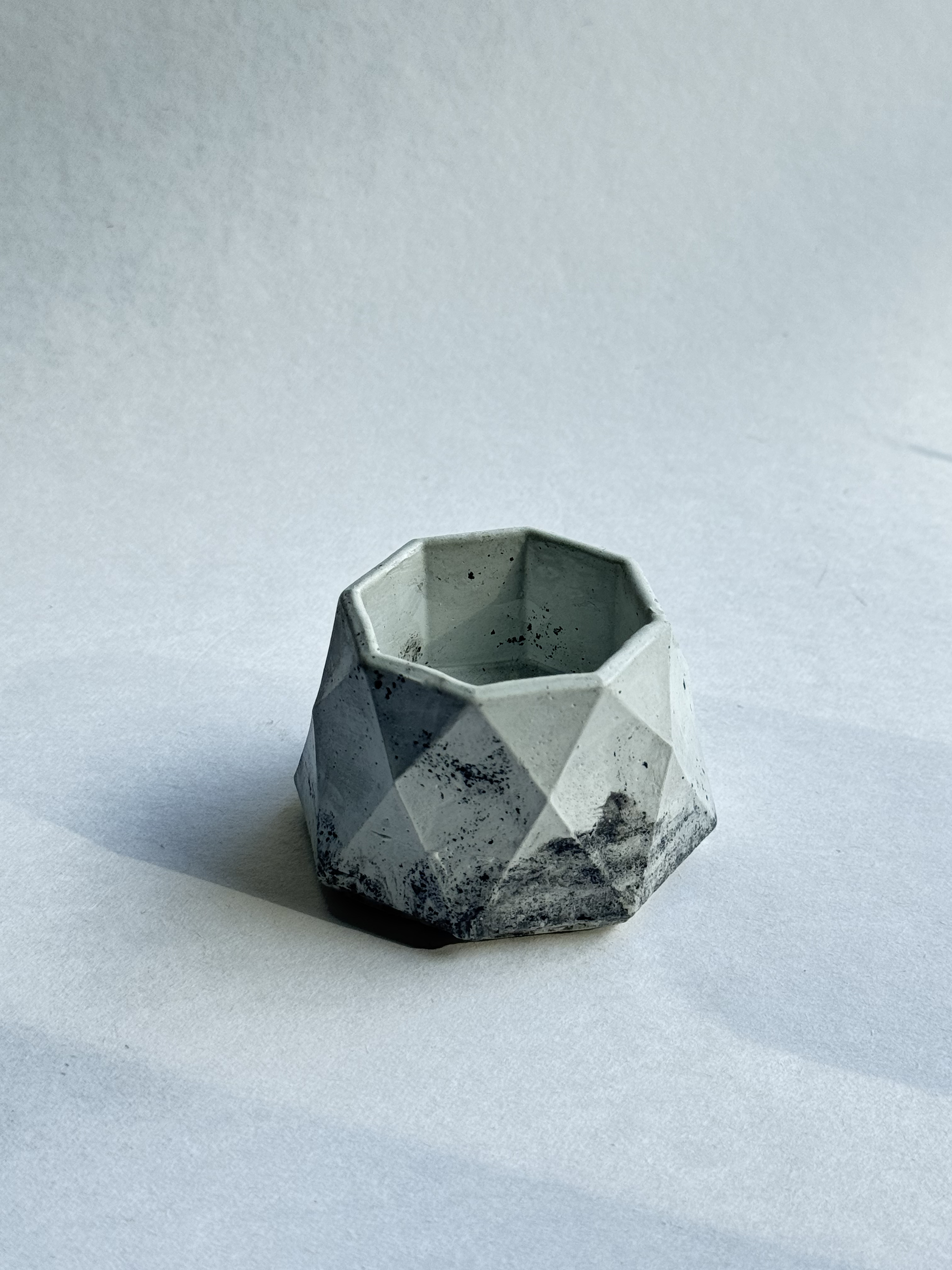 Gipso liejinys - žvakidė