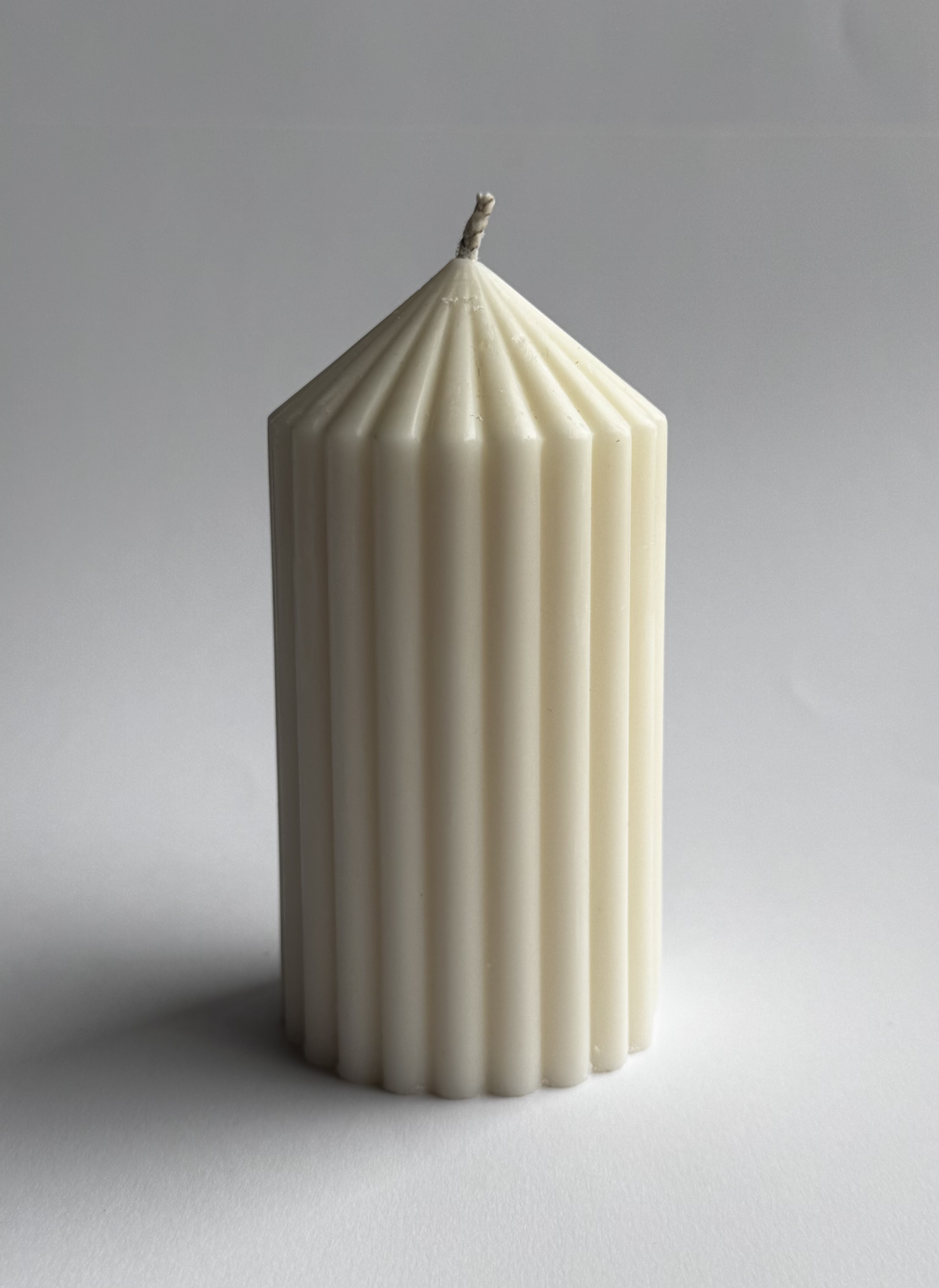 Žvakės pailgos su raštais