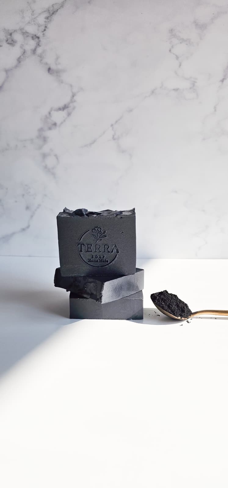 Activated Charcoal and Peppermint