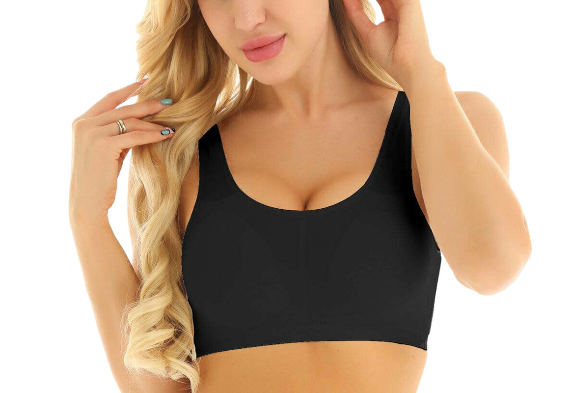 Seamless Black Sports Bra