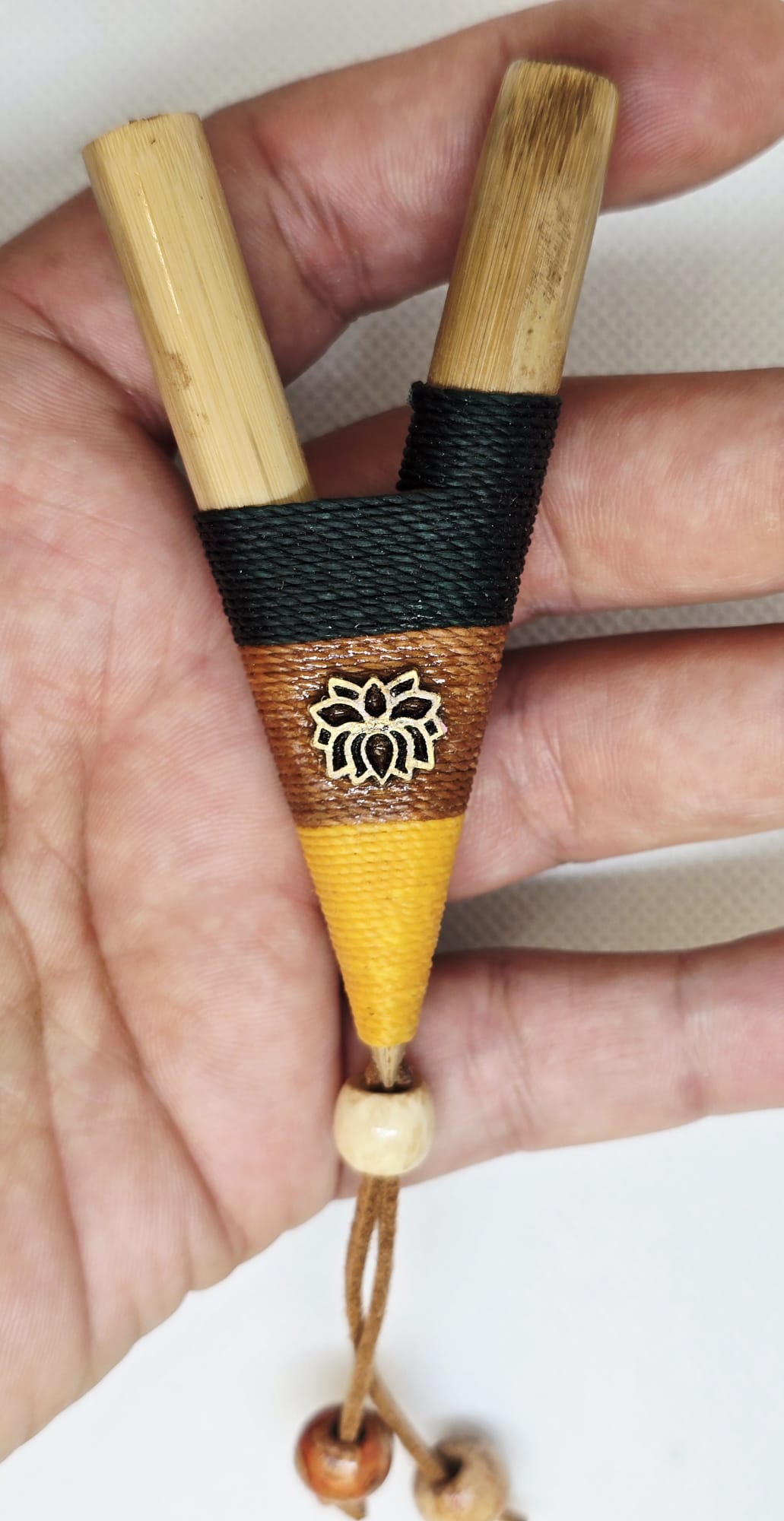 Kuripi de bambu artesanal