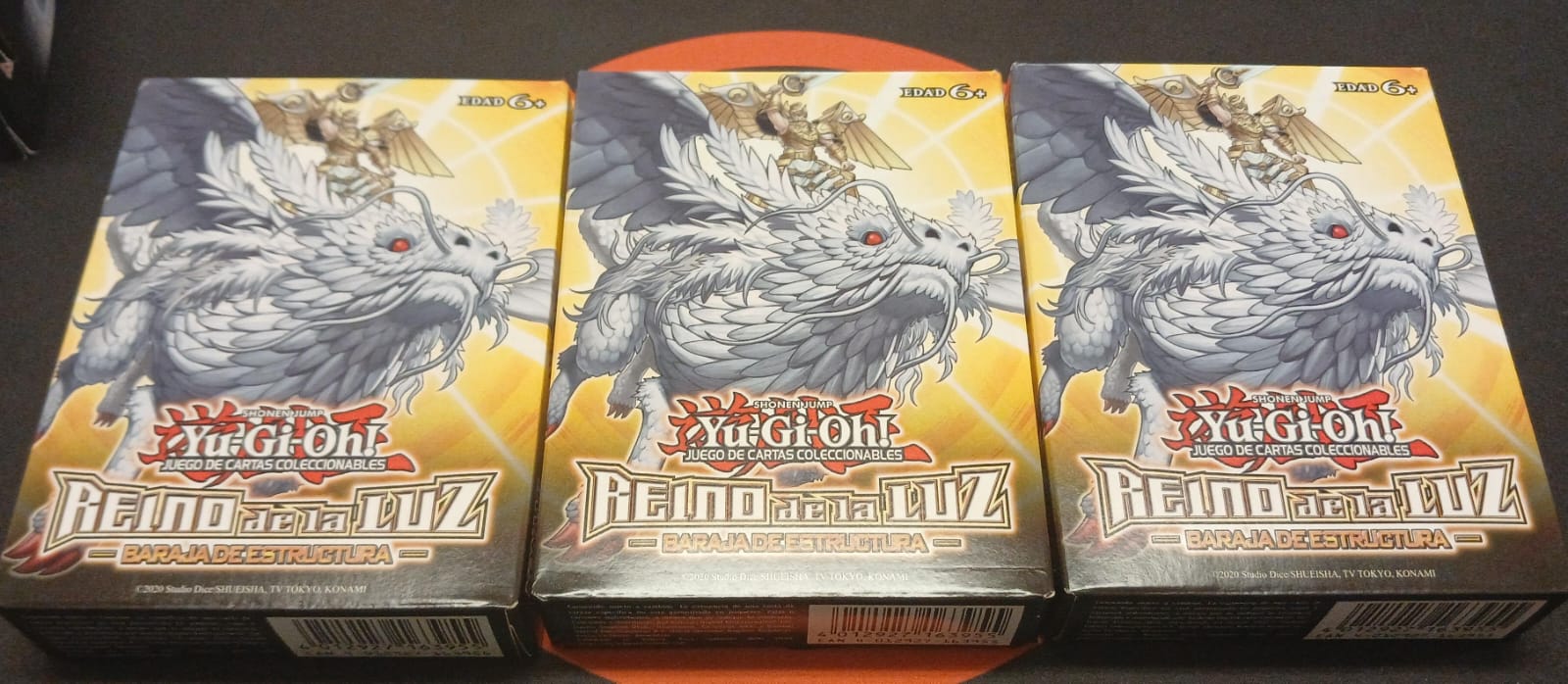 Struckture Deck Lightsworn Realm of Light YuGiOh