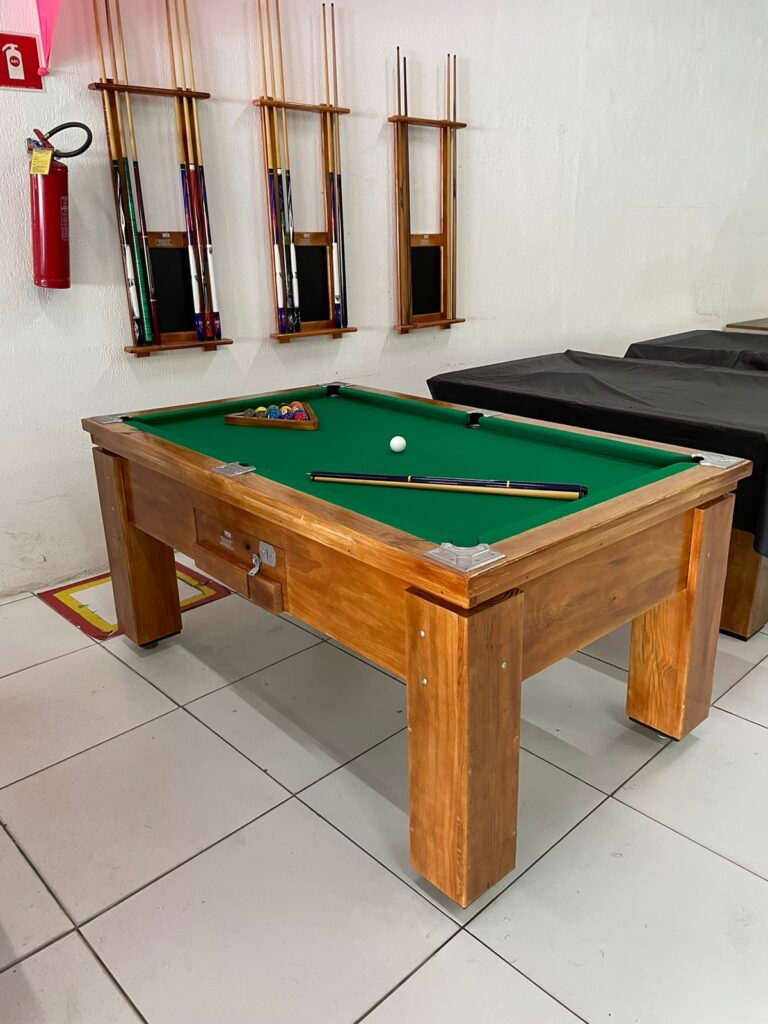 Mesa de Sinuca Comercial