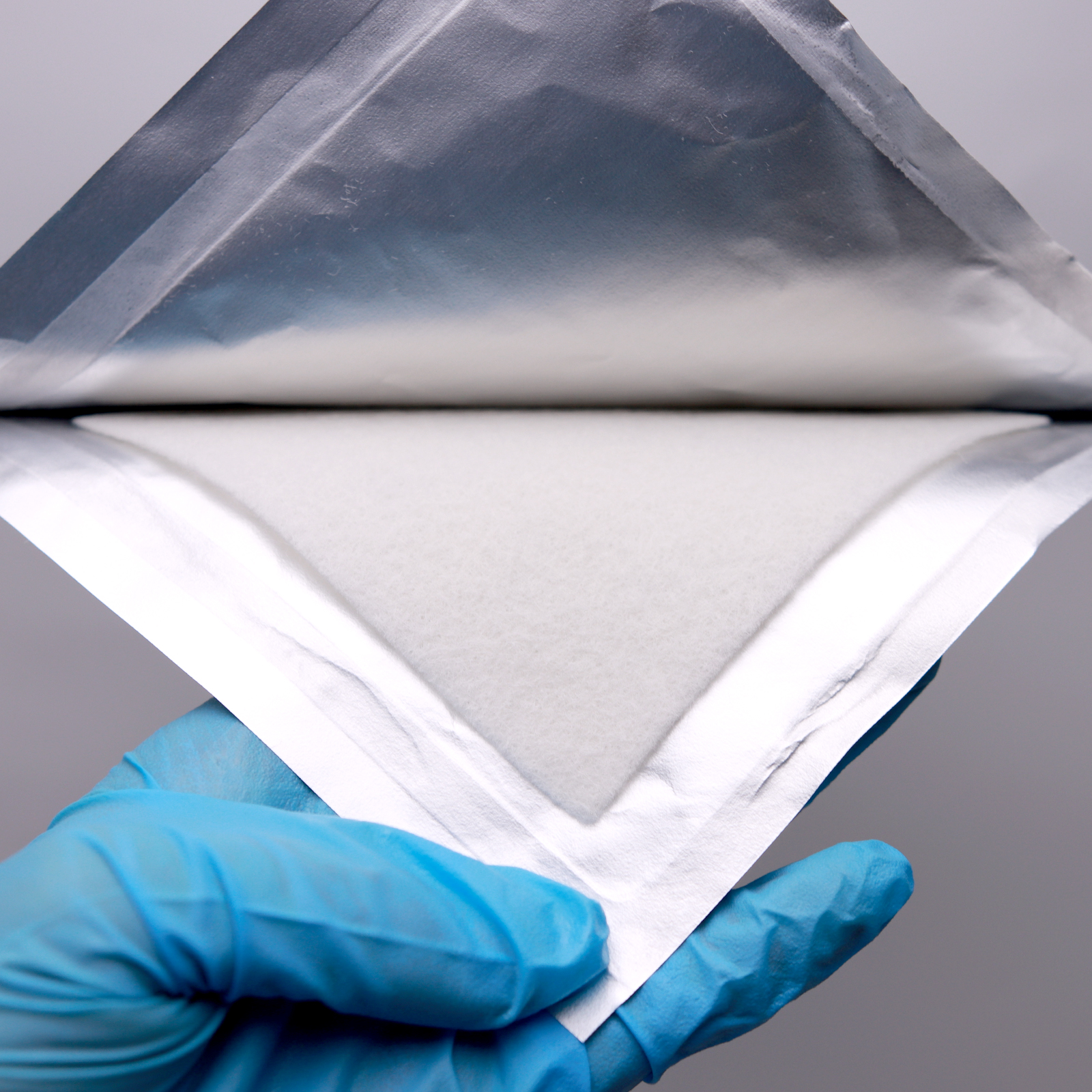 Silver Alginate Dressing White Color