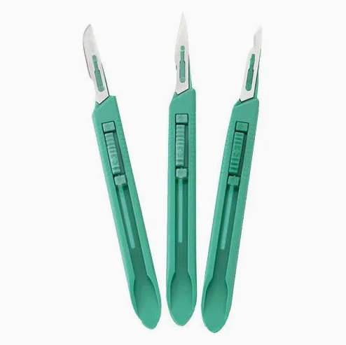 Disposable Scalpel with Plastic Handle