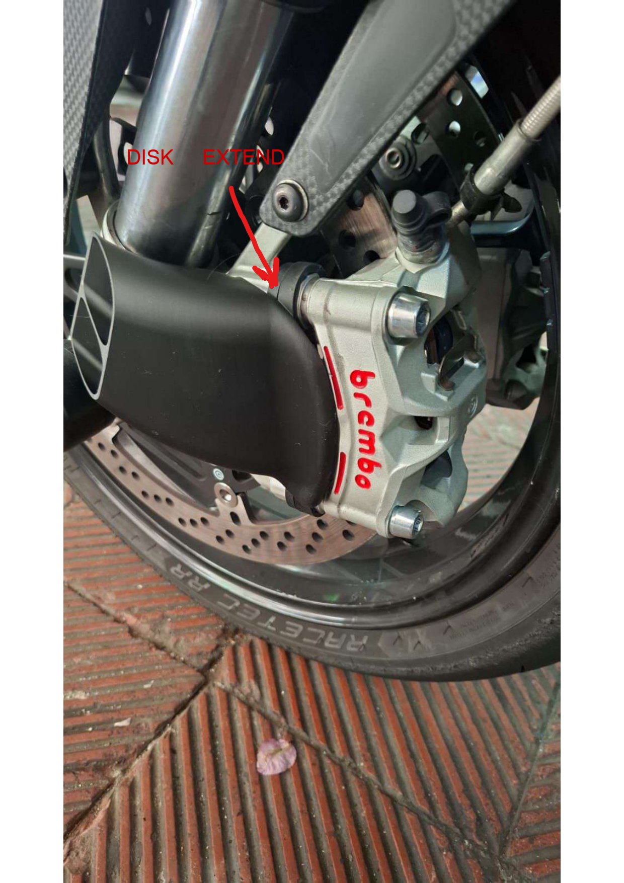 Conduit d'air étrier Aprilia RSV4 & Tuono