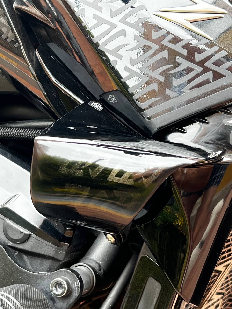 Winglet / Aileron Kawasaki Z900 2020-2024