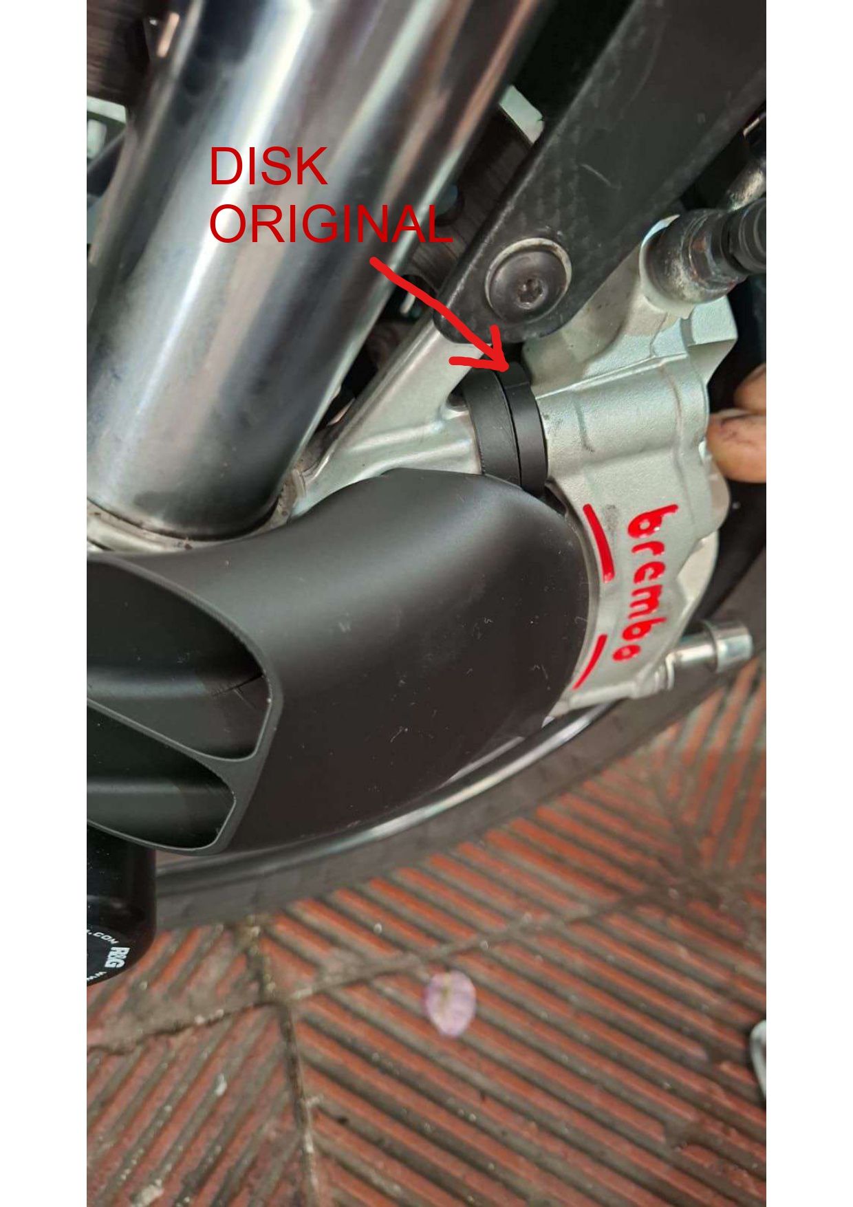 Conduit d'air étrier Aprilia RSV4 & Tuono