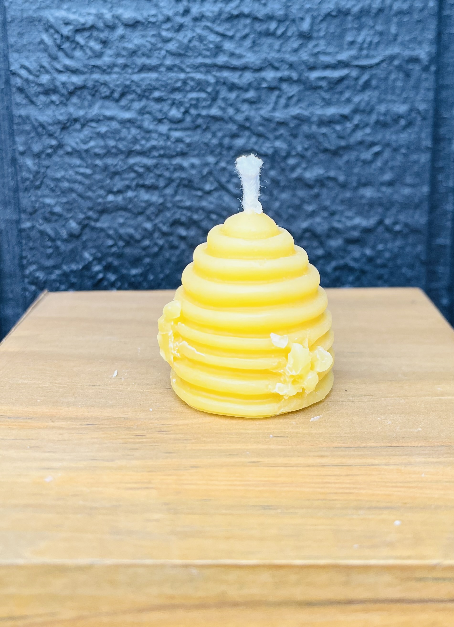 Hive beeswax candle