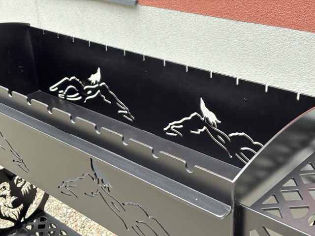 XXL BBQ-Grill „Eisenwolf“
