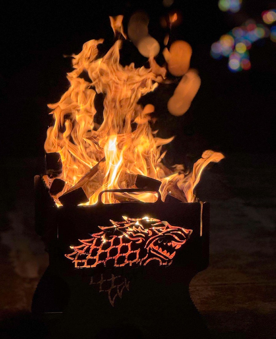 Faltbarer Grill „Eiserner Wolf“