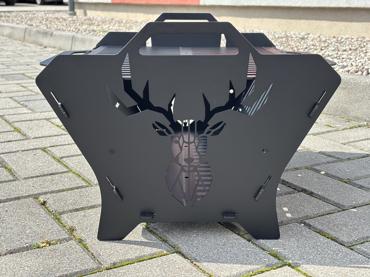 Zusammenklappbarer Grill „Eiserner Hirsch“