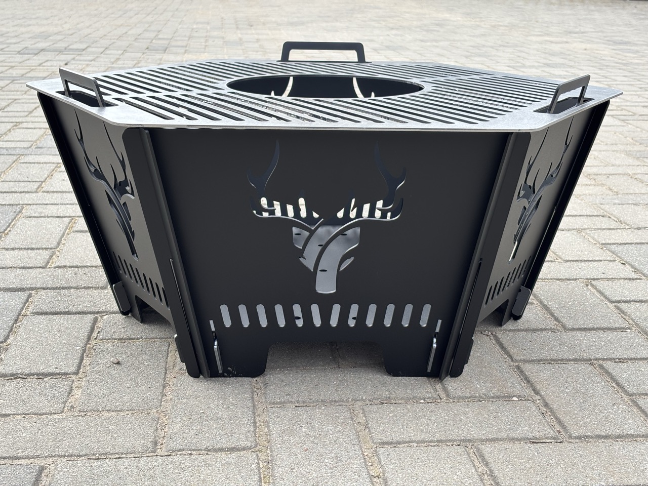 Foldable Fire Pit “Iron Deer”