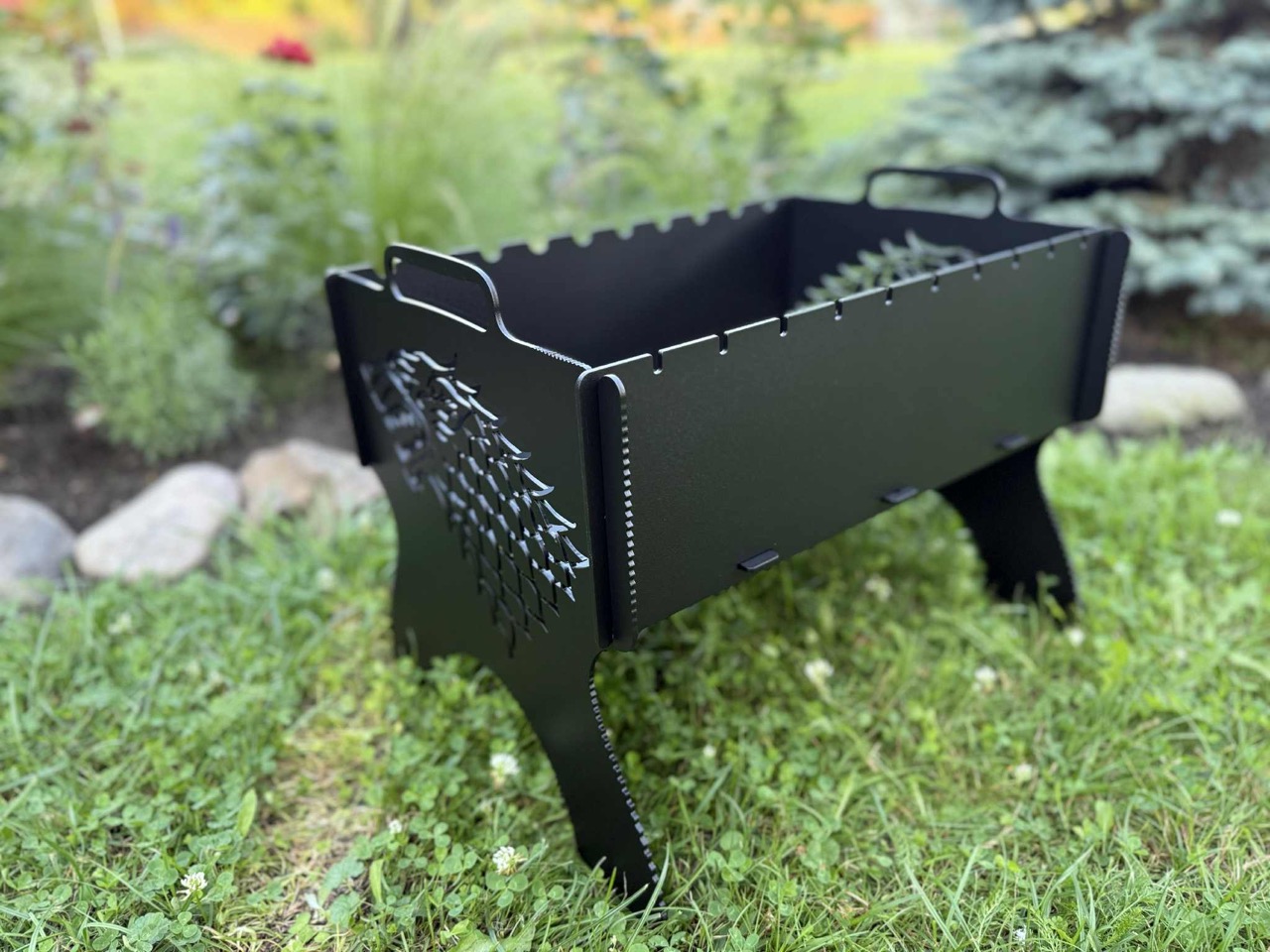 Foldable Grill “Iron Wolf”
