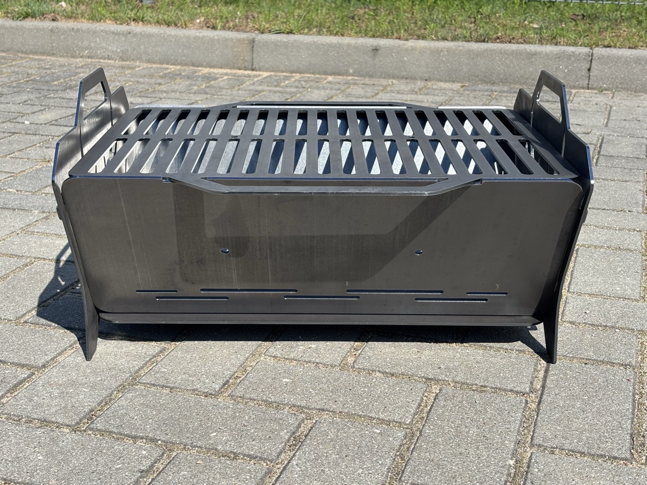 Foldable Grill “Iron Deer”