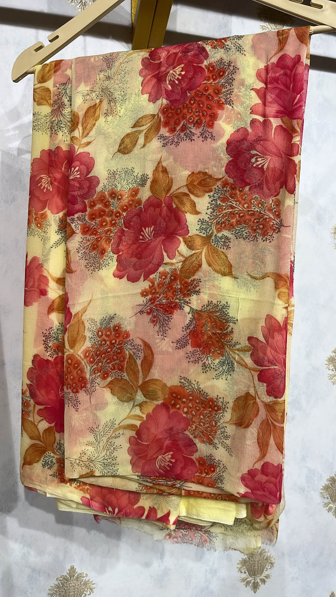 Floral Print Chiffon Unstitched Suit
