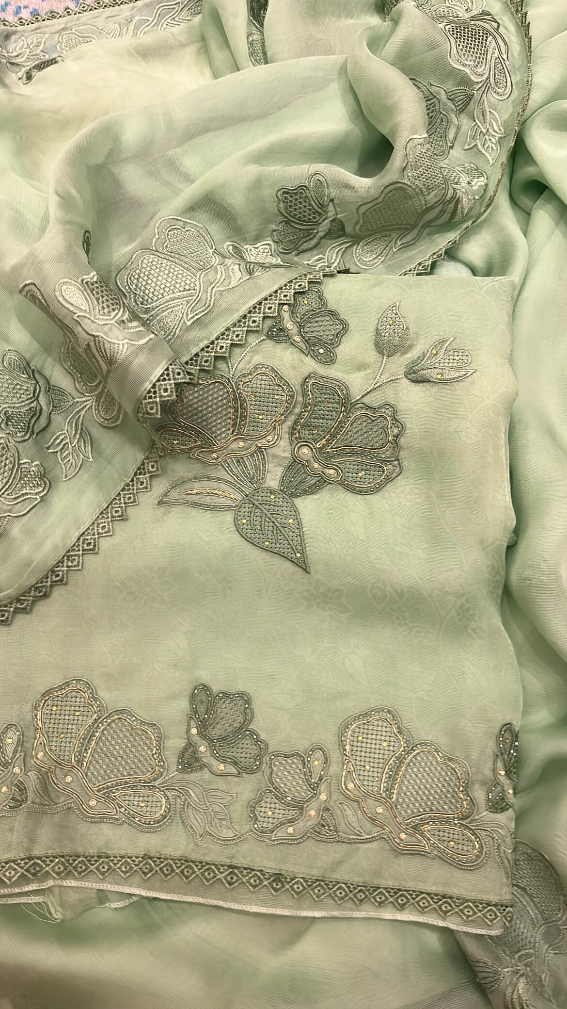 Mint Green Self-print Suit with thread embroidery