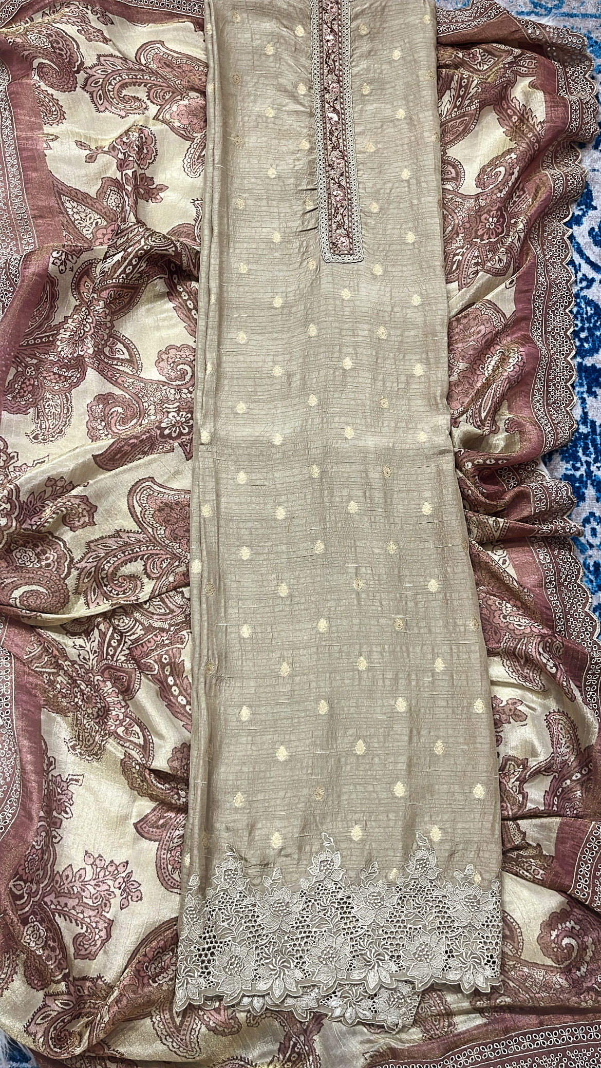 Self Banarsi Mouse Crush Tissue Suit