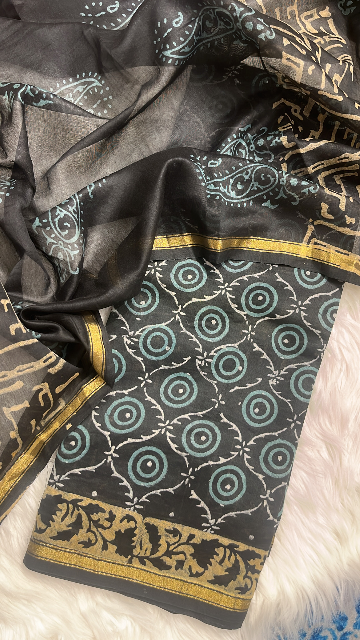 Black Maheshwari Silk Suit