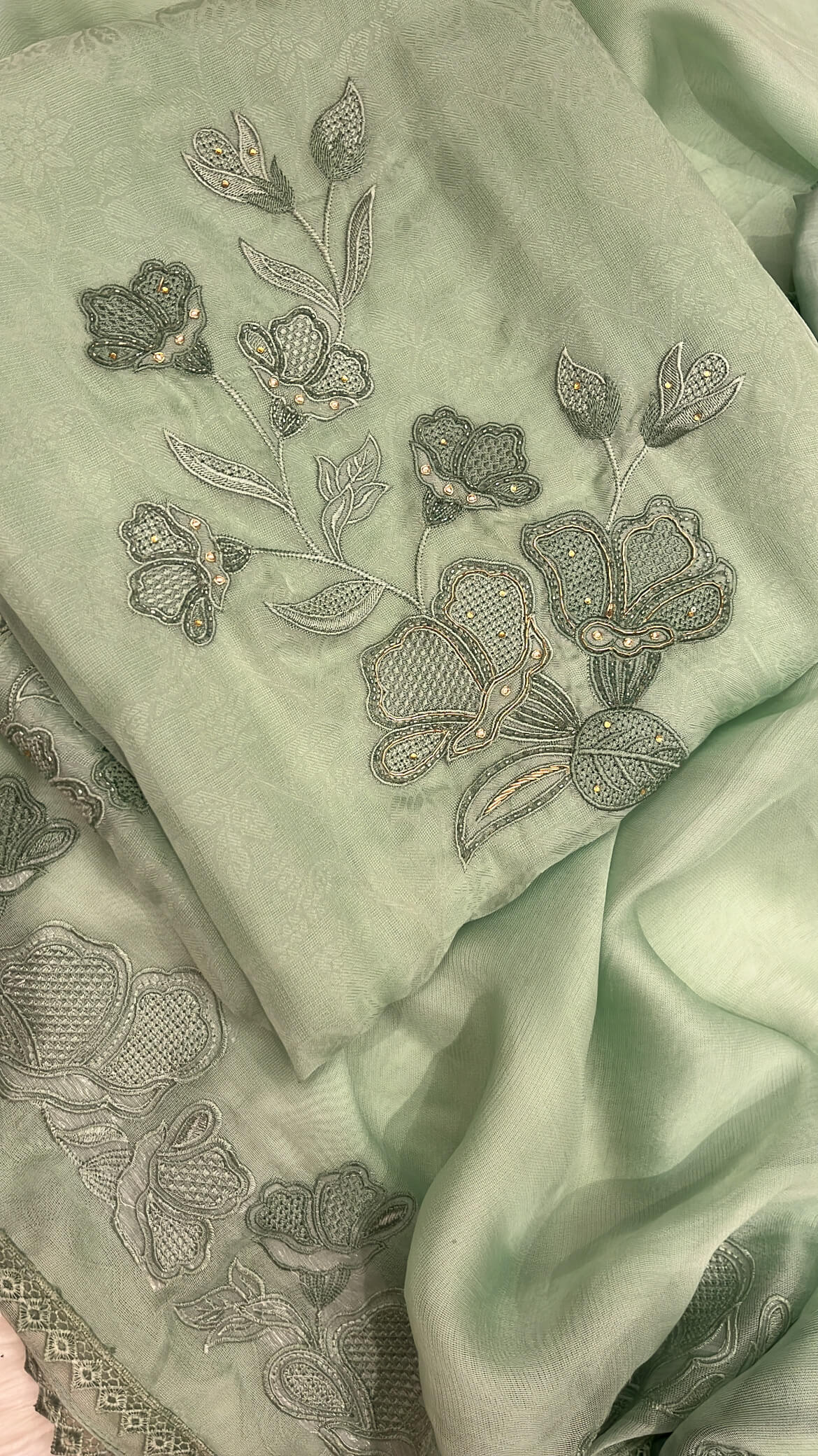 Mint Green Self-print Suit with thread embroidery
