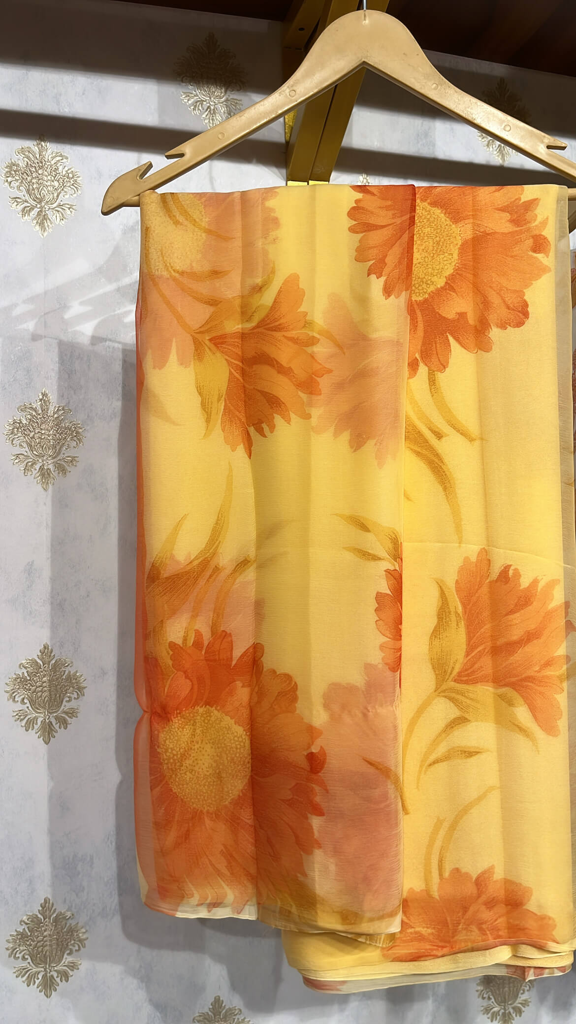 Floral Print Chiffon Unstitched Suit