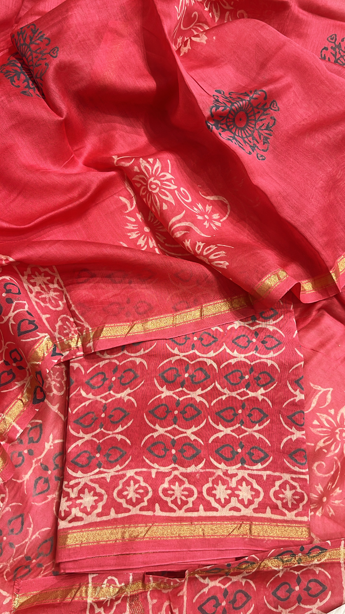 Coral Red Maheshwari Silk Suit
