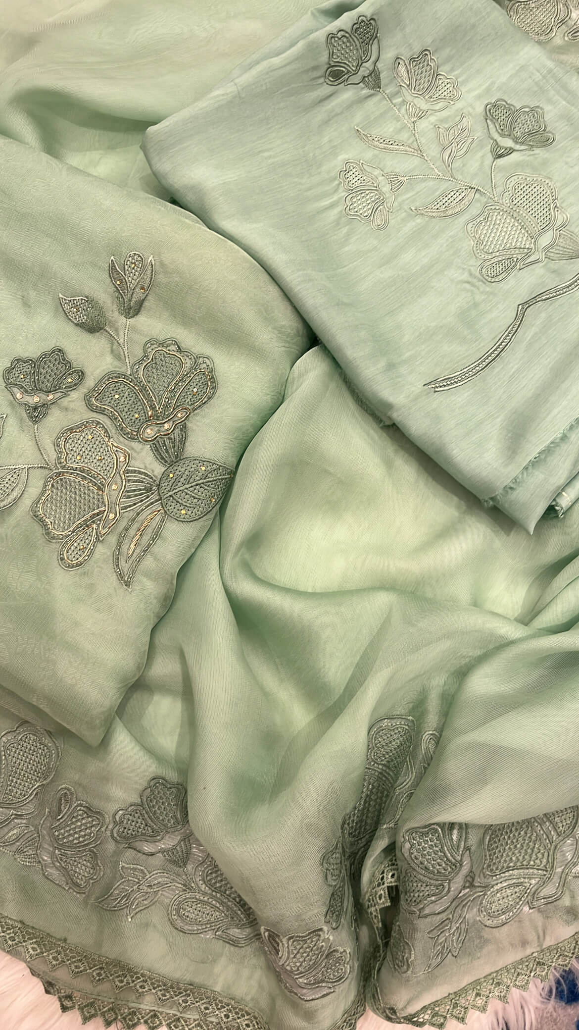 Mint Green Self-print Suit with thread embroidery