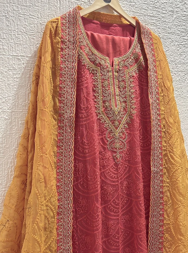 Self thread embroidered Parsi Delight