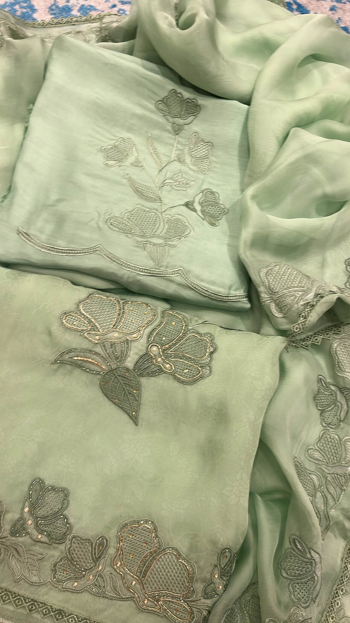 Mint Green Self-print Suit with thread embroidery