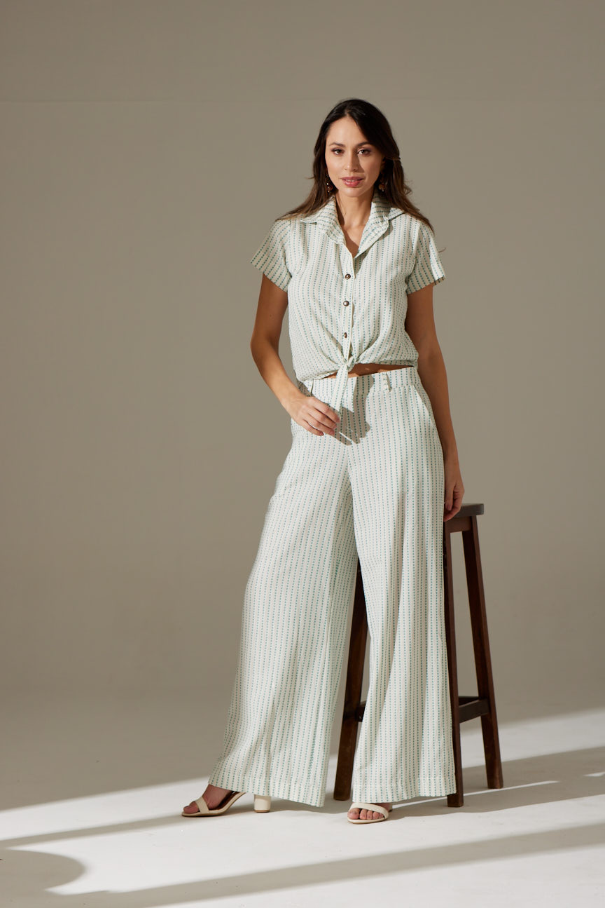 CALÇA PANTALONA OVER LISTRAS AZUIS 