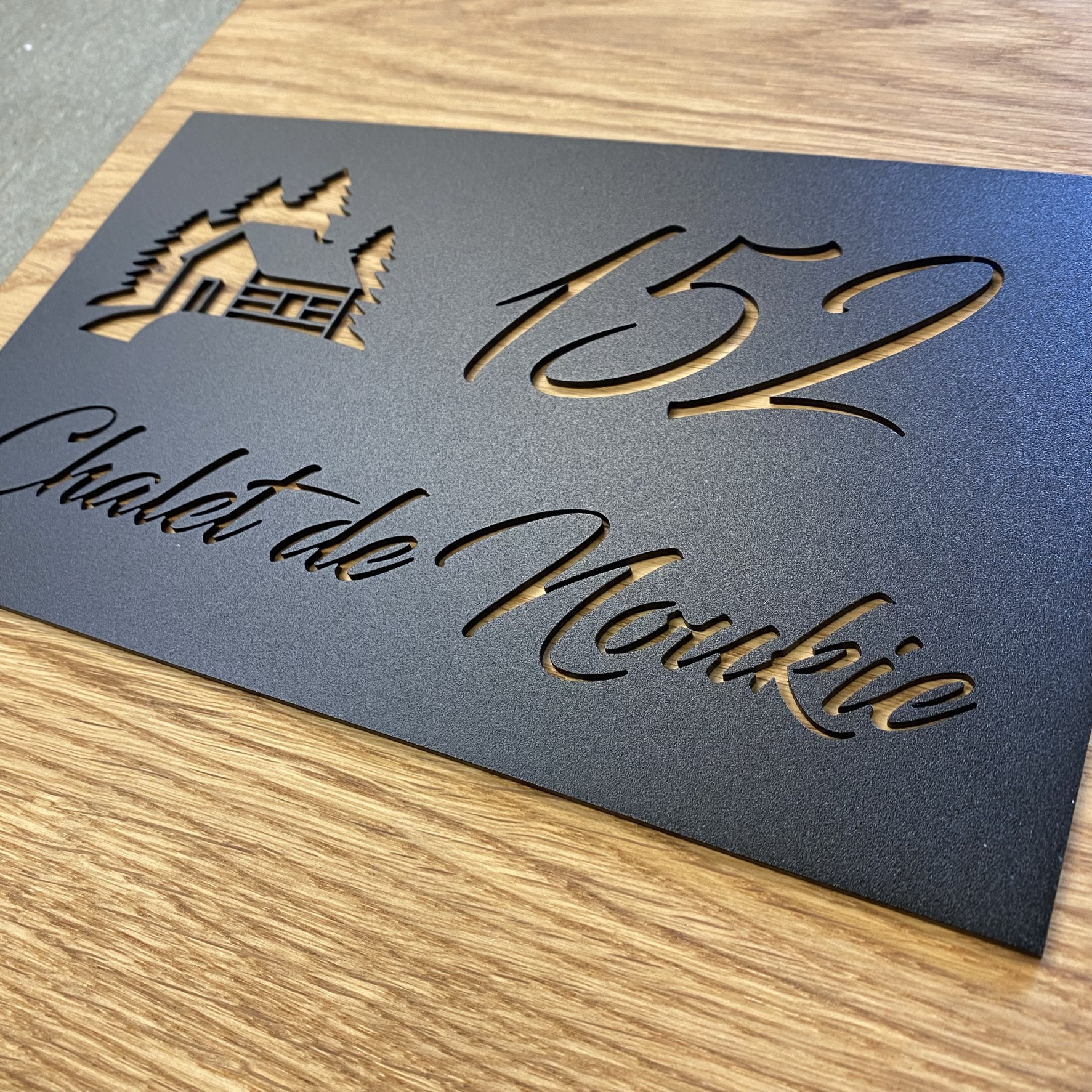 Plaque de porte en bois ou métal