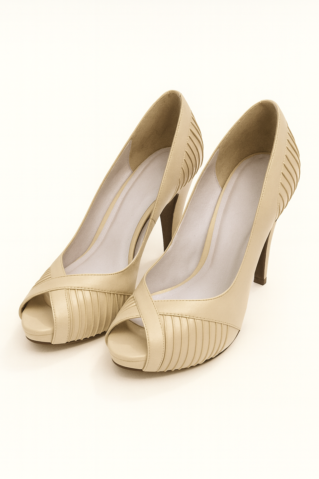 Zapatos de tacón beige