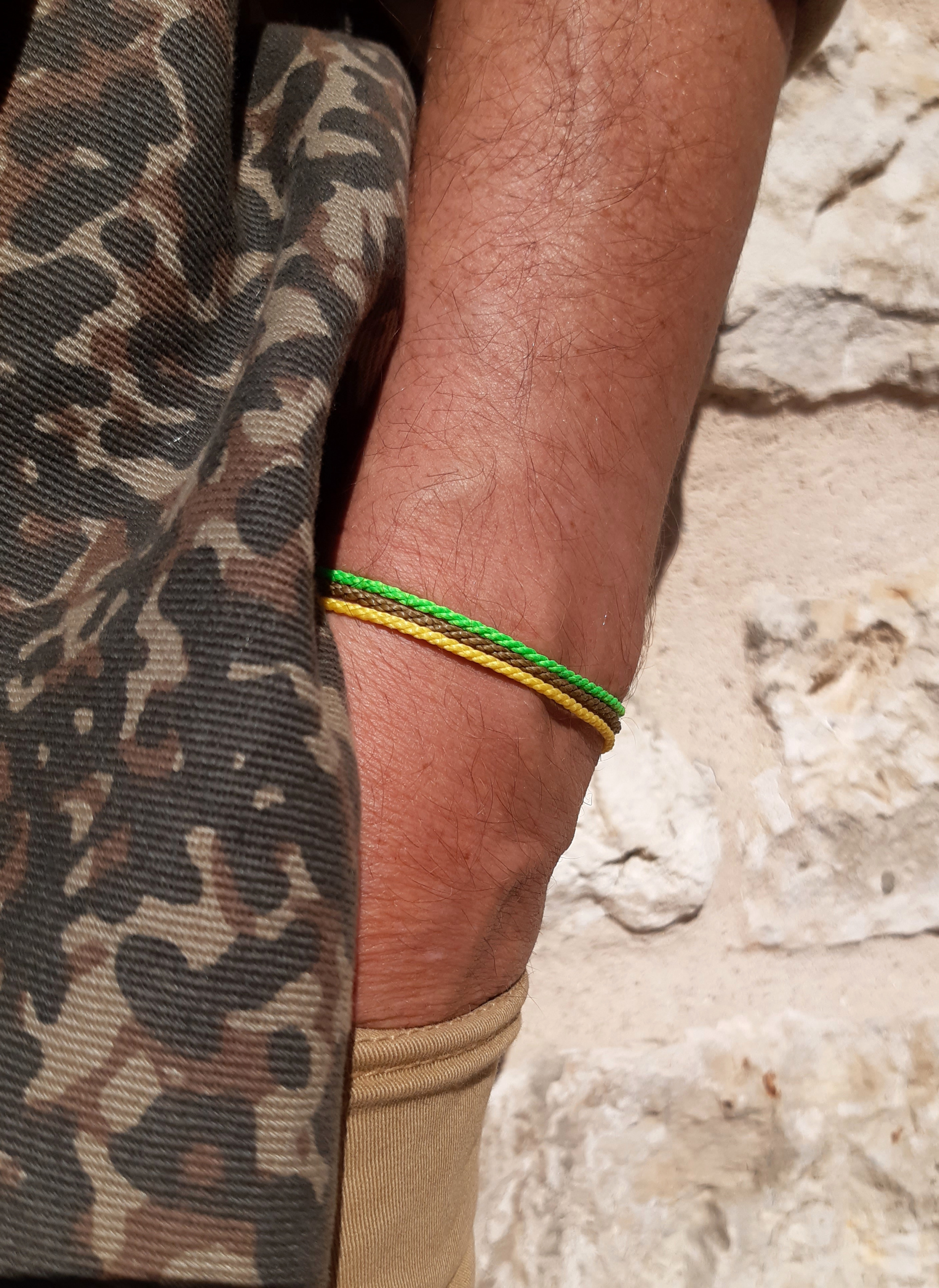 X10 Bracelets Mix Vert & Bleu Modèle Corde Tressé Main Avec Du Fil Ciré. Résistant à l' Eau & Ajustable Avec Un Nœud Coulissant.