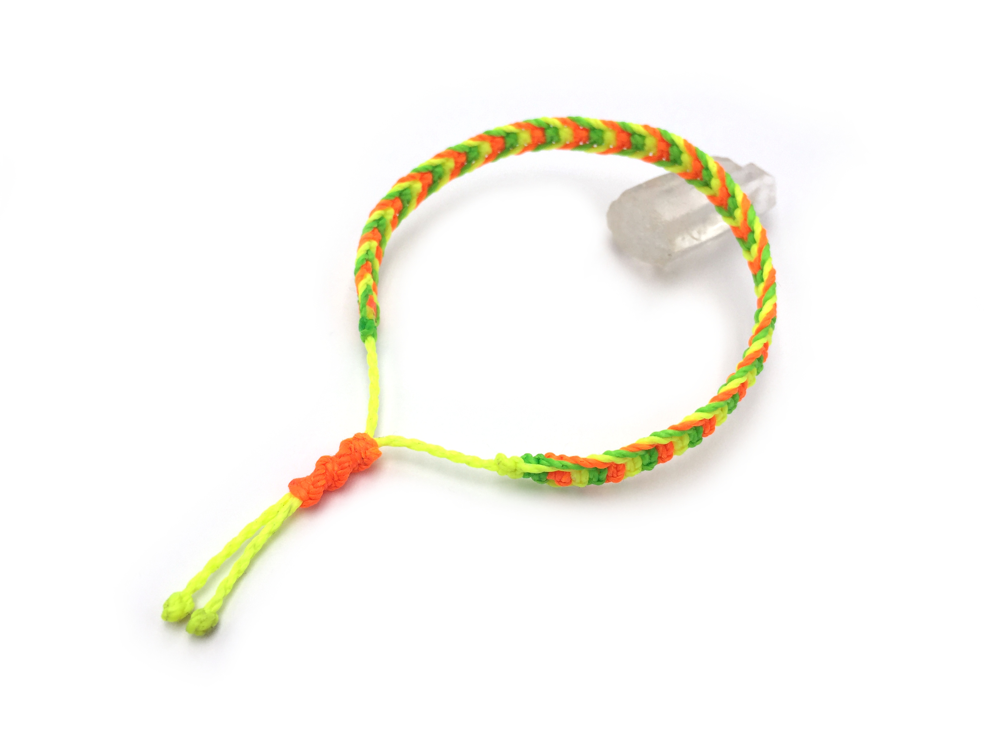  Bracelet Jaune Fluo Vert Fluo & Orange Fluo Modèle Plat Tissé Main Avec Du Fil Ciré. Ajustable & Résistant à l'eau.