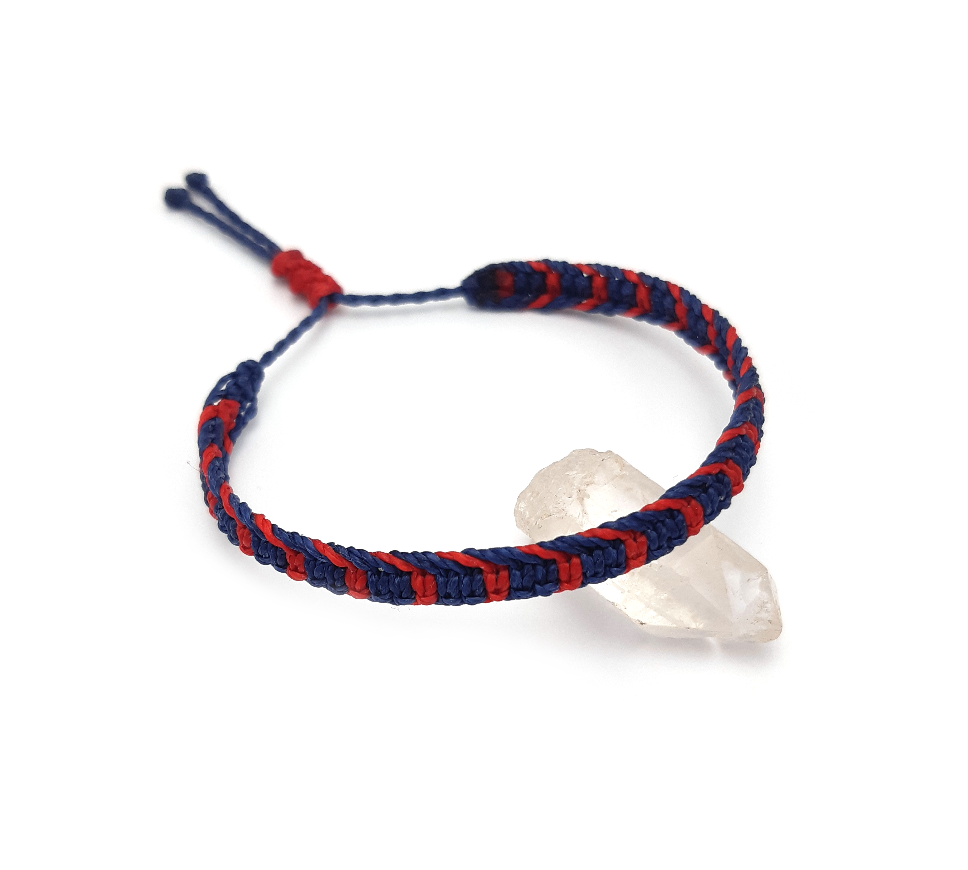 Bracelet Bleu Marine & Rouge Modèle Plat Tissé Main Avec du Fil Ciré. Ajustable & Résistant à l'eau.