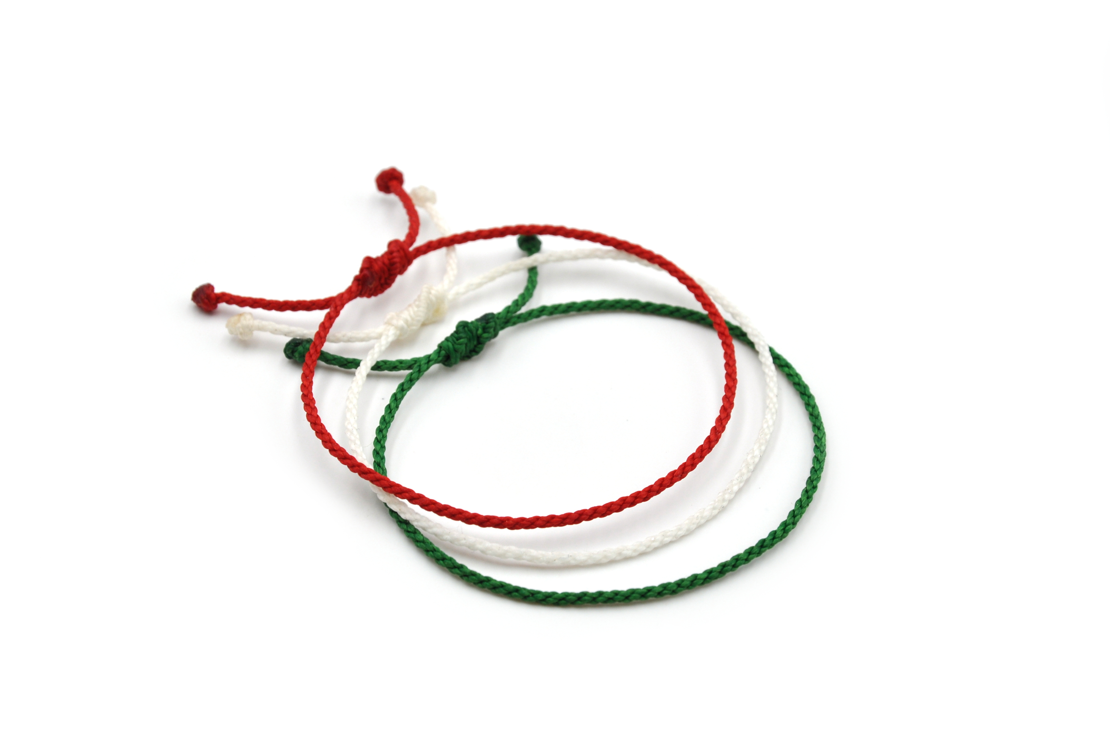 X3 Bracelets Mix Vert Rouge & Blanc Modèle Corde Tressé Main Avec Du Fil Ciré. Résistant à l' Eau & Ajustable. Couleur Drapeaux Italie Algérie Bulgarie Hongrie Iran.