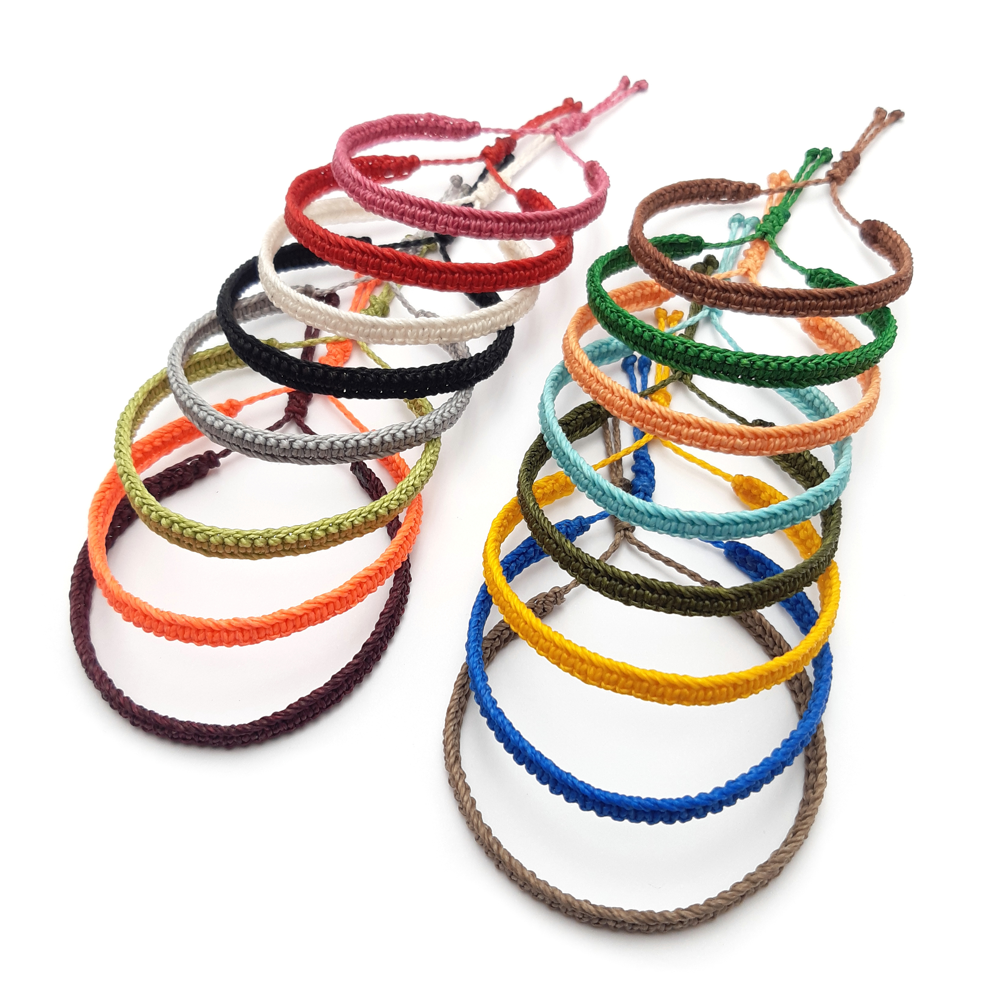 Bracelet Bleu Ciel Clair Modèle Plat Tissé Main Avec du Fil Ciré. Ajustable & Résistant à l'eau. 
