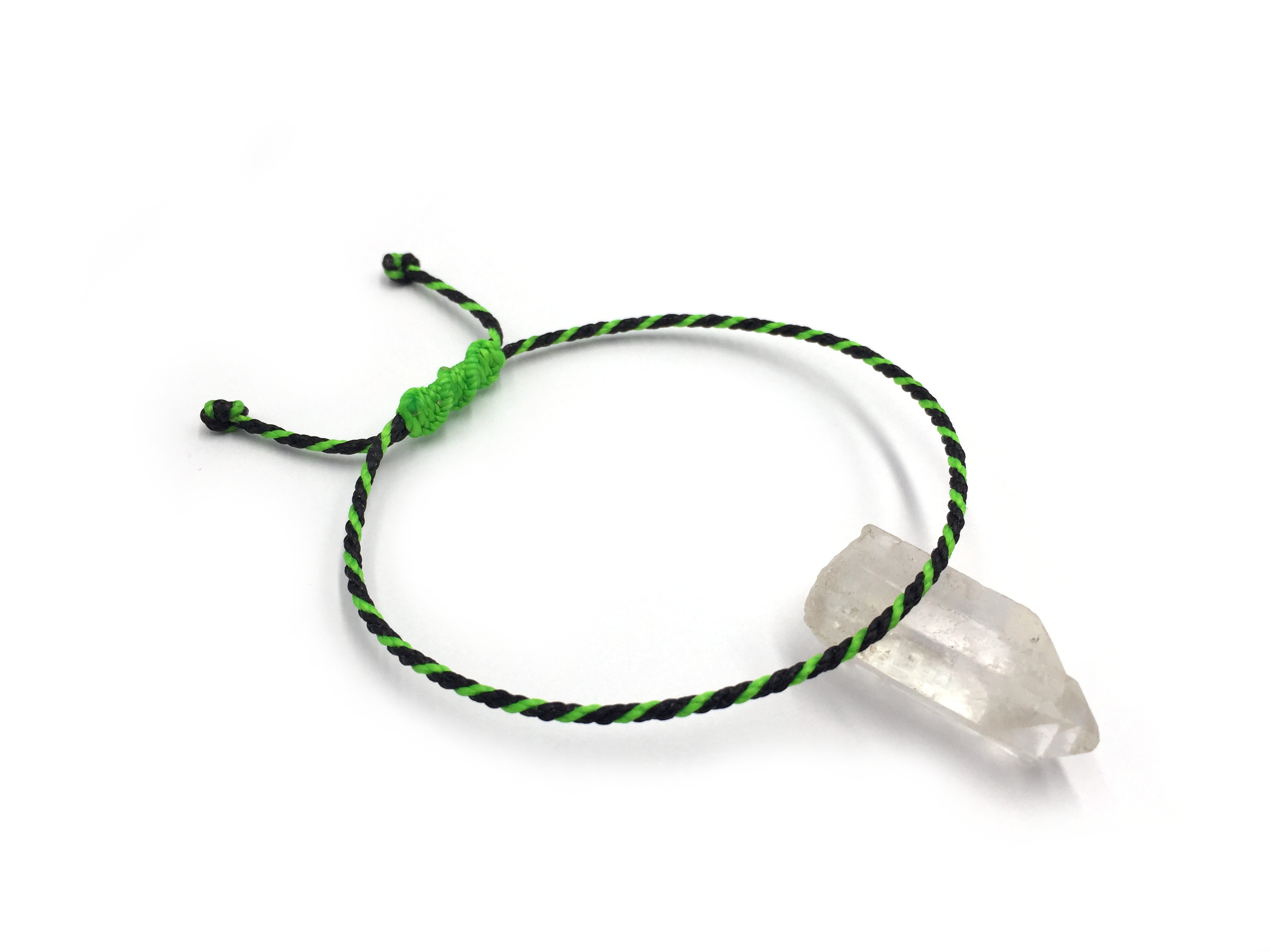 Bracelet Noir & Vert Fluo Modèle Corde Tressé Main Avec Du Fil Ciré Résistant à l' Eau & Ajustable Avec Un Nœud Coulissant