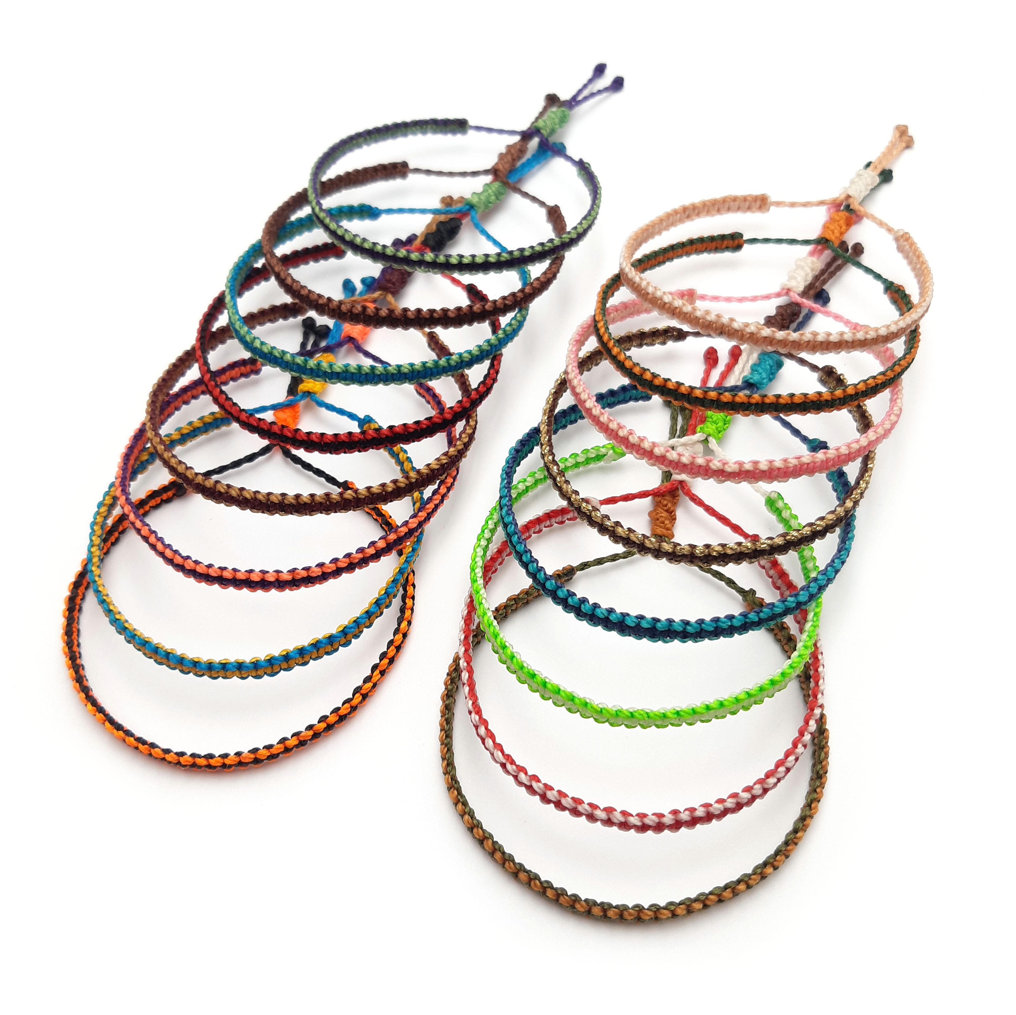 Bracelet Prune & Marron Clair Modèle Fin Tissé Main Avec Du Fil Ciré. Ajustable & Résistant à l'eau.