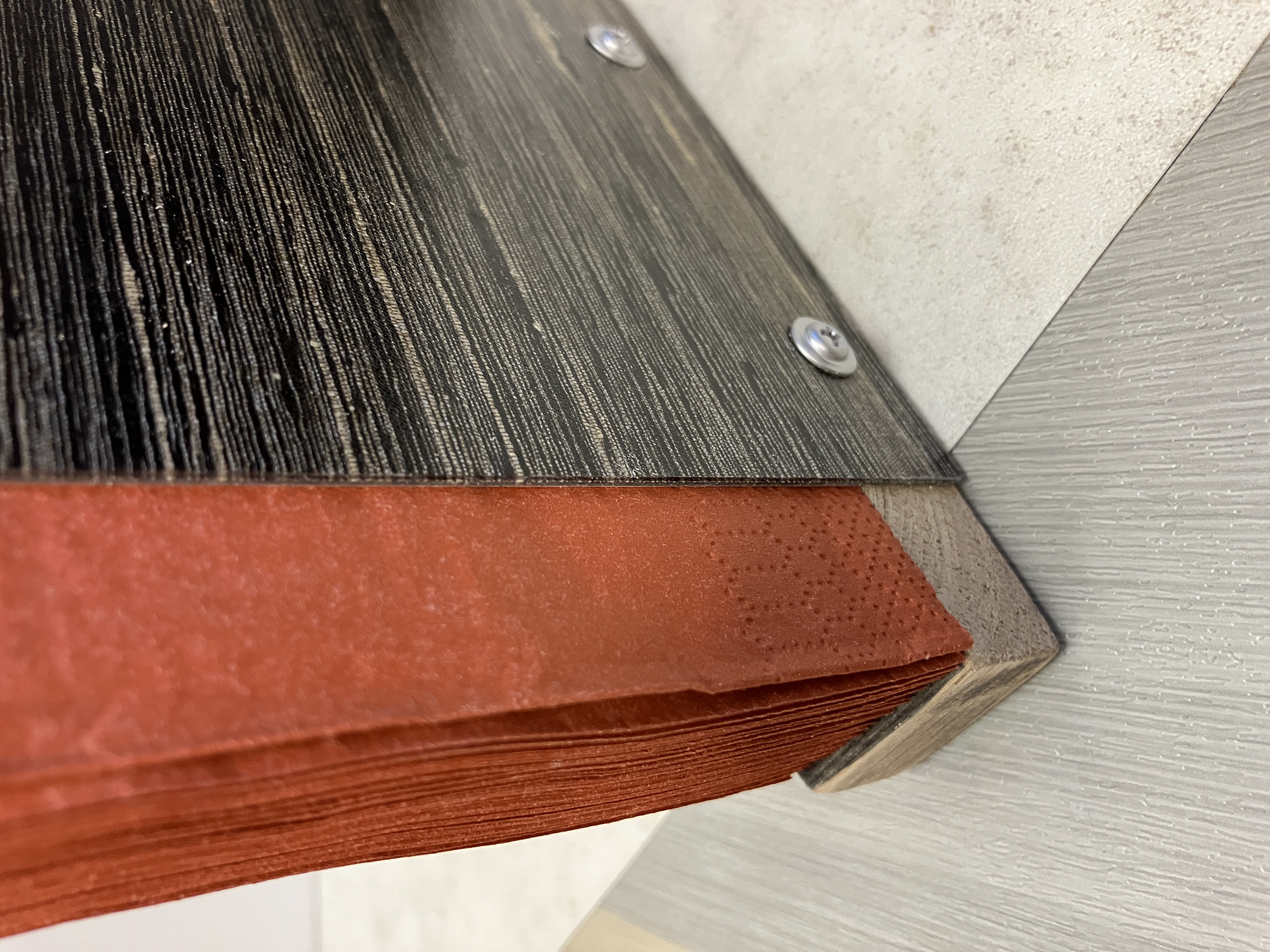 Dual Grain Napkin Holder