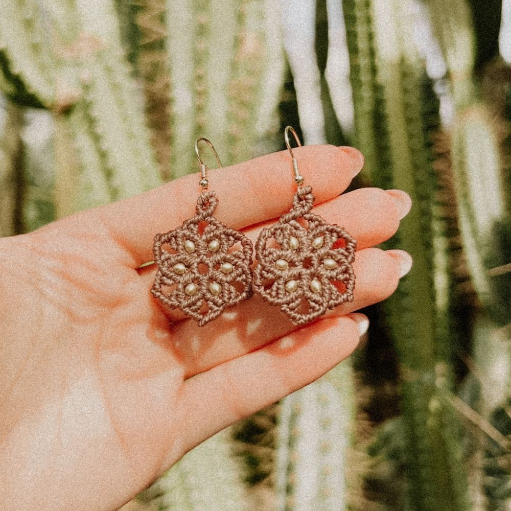 Makramee-Ohrringe "Blütenzauber" 