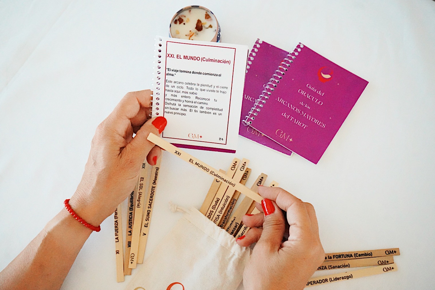 Oráculo de los Arcanos Mayores del Tarot 