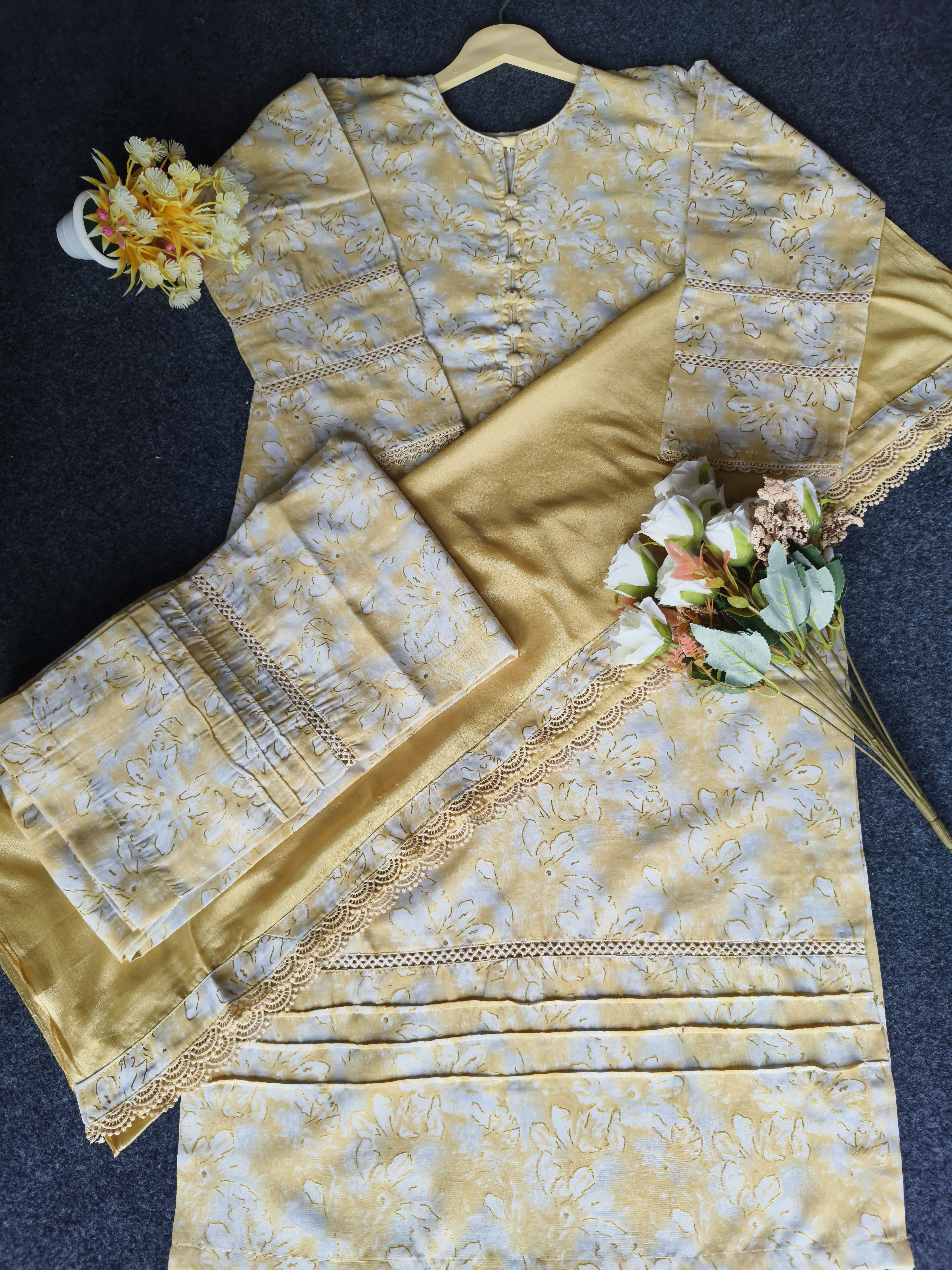 Yellow Printed Fabric With Golden Foil Work