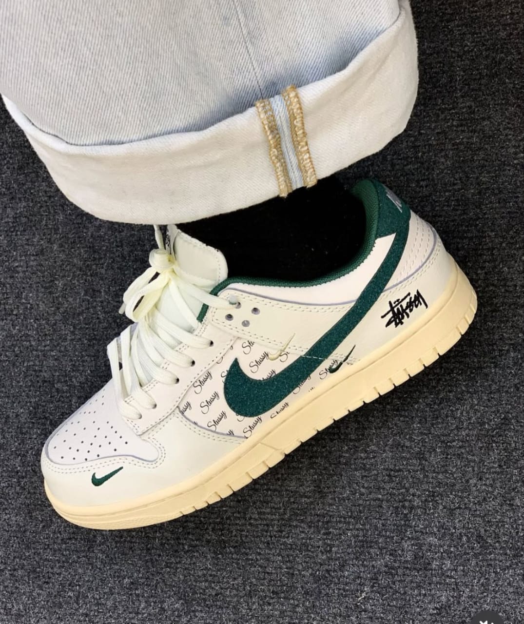 Nike x Stüssy Low-top Sneakers
