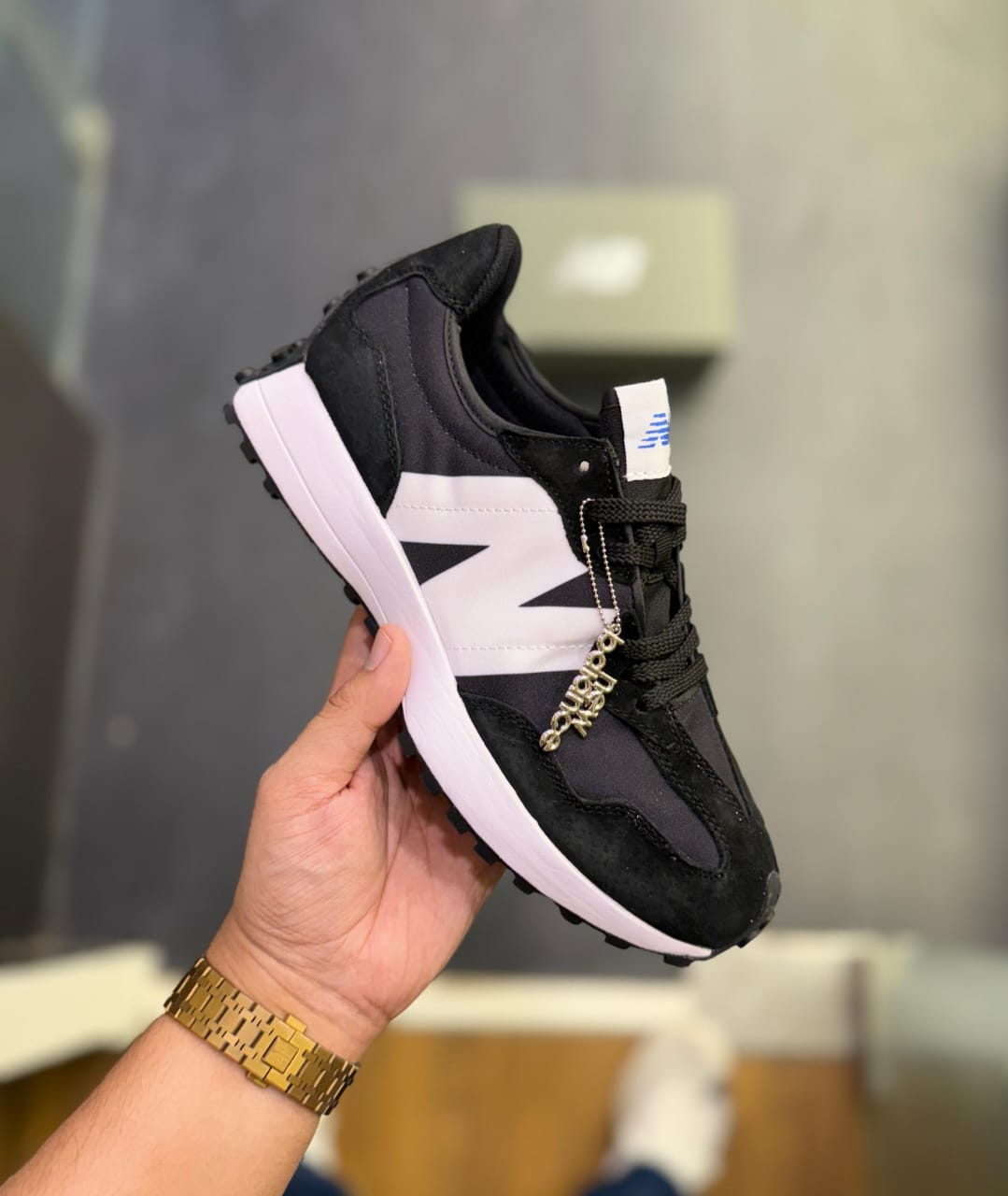 New Balance Black Sneakers